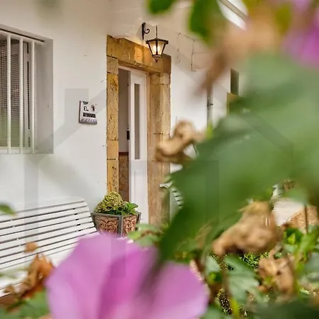 Casona Del Sol El Retorno I 아파트 *